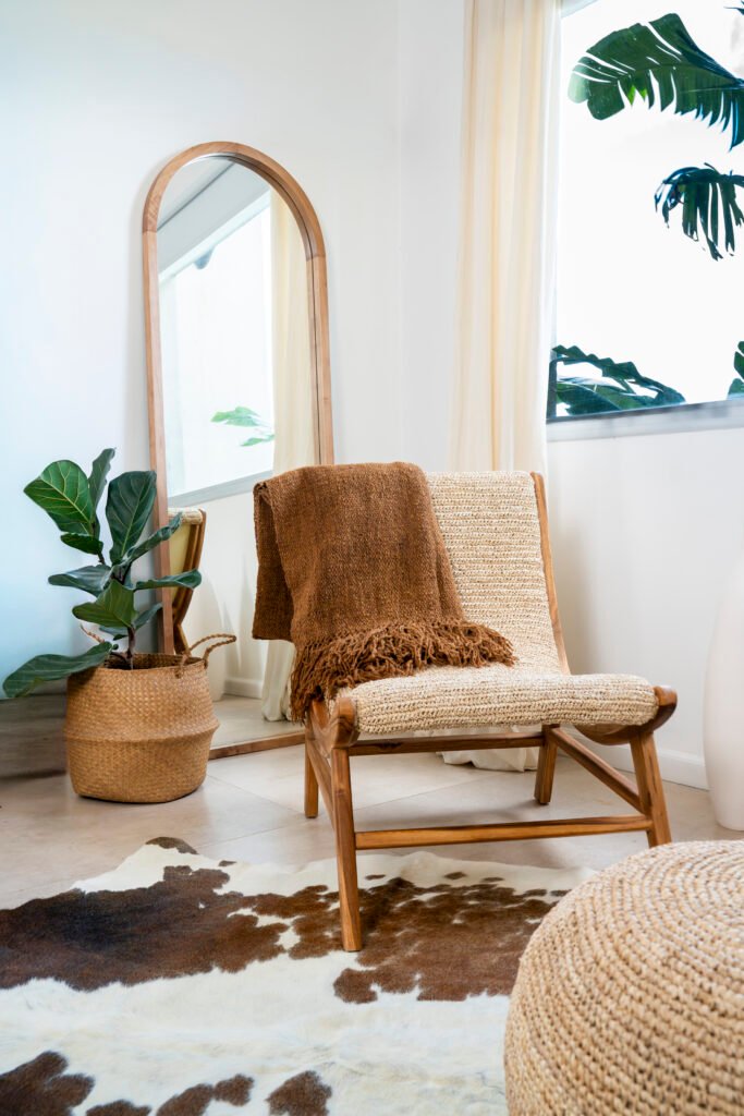 Sillón de Teca Tapizado en Rafia