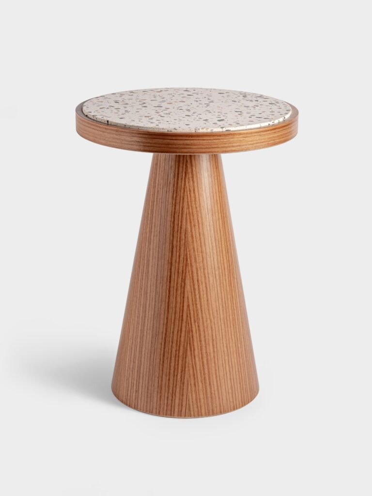 Mesa Ratona Escultórica con Tapa Terrazo
