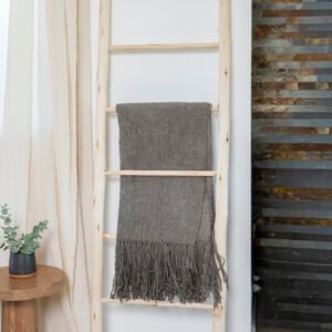 Escalera Rústica en Madera Ciprés