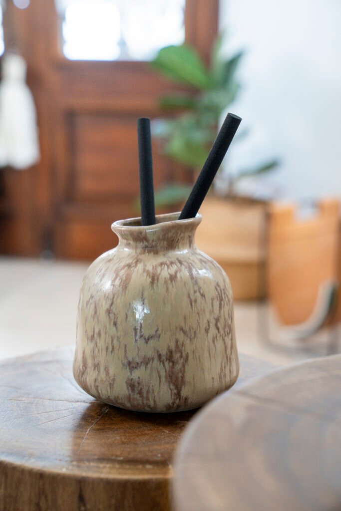 Difusores de Cerámica con Varillas de Bamboo